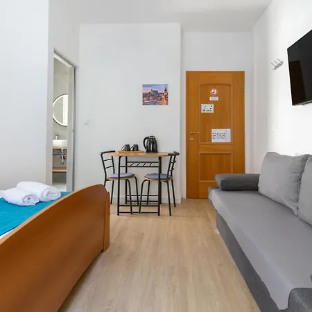 Bed & Breakfast Palac -Free Parking- Baška Voda Esterno foto