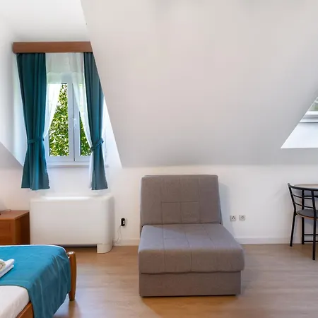 Bed & Breakfast Palac -Free Parking- Baška Voda Esterno foto