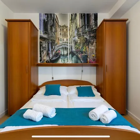 Bed & Breakfast Palac -Free Parking- Baška Voda Esterno foto