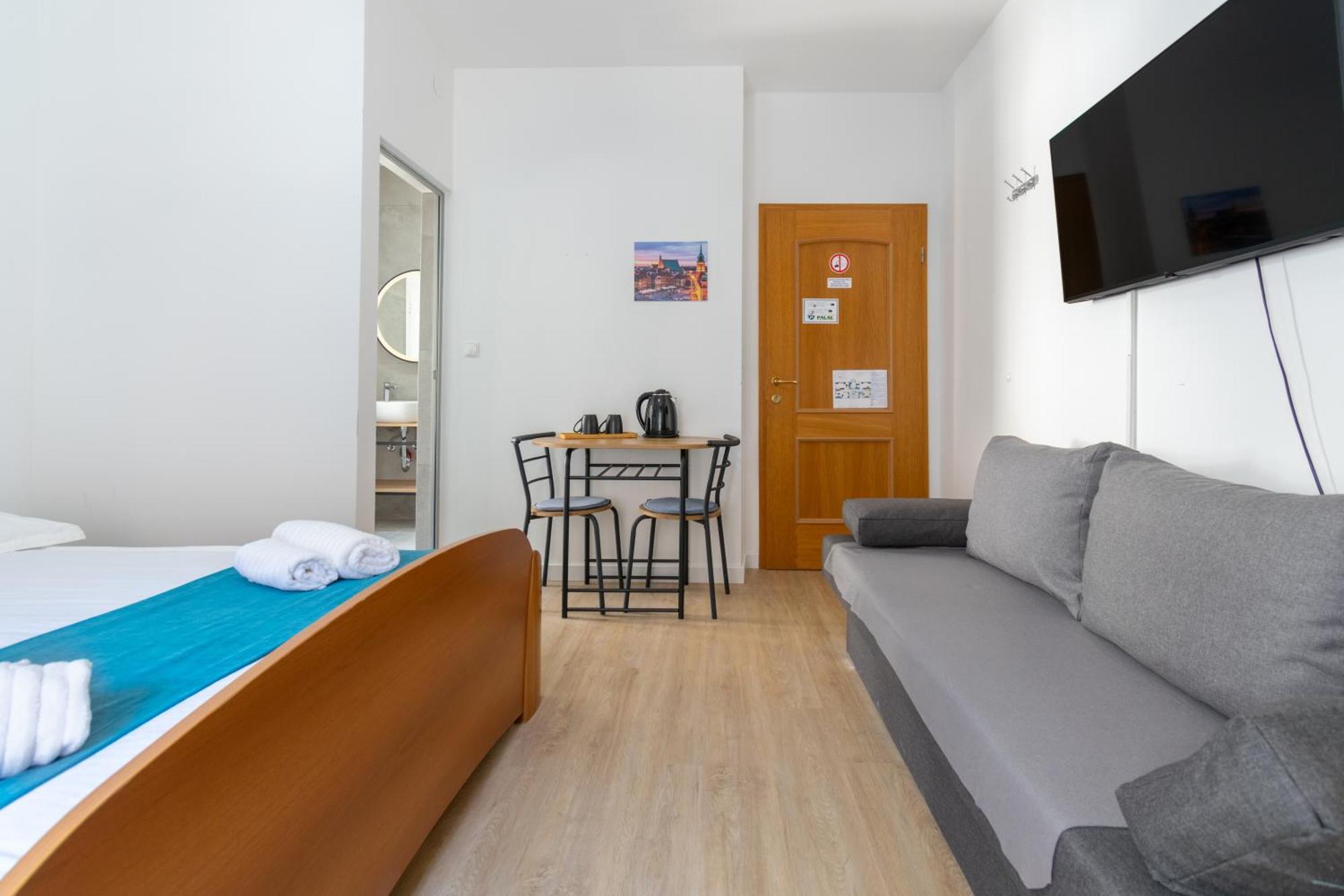 Palac -free Parking-